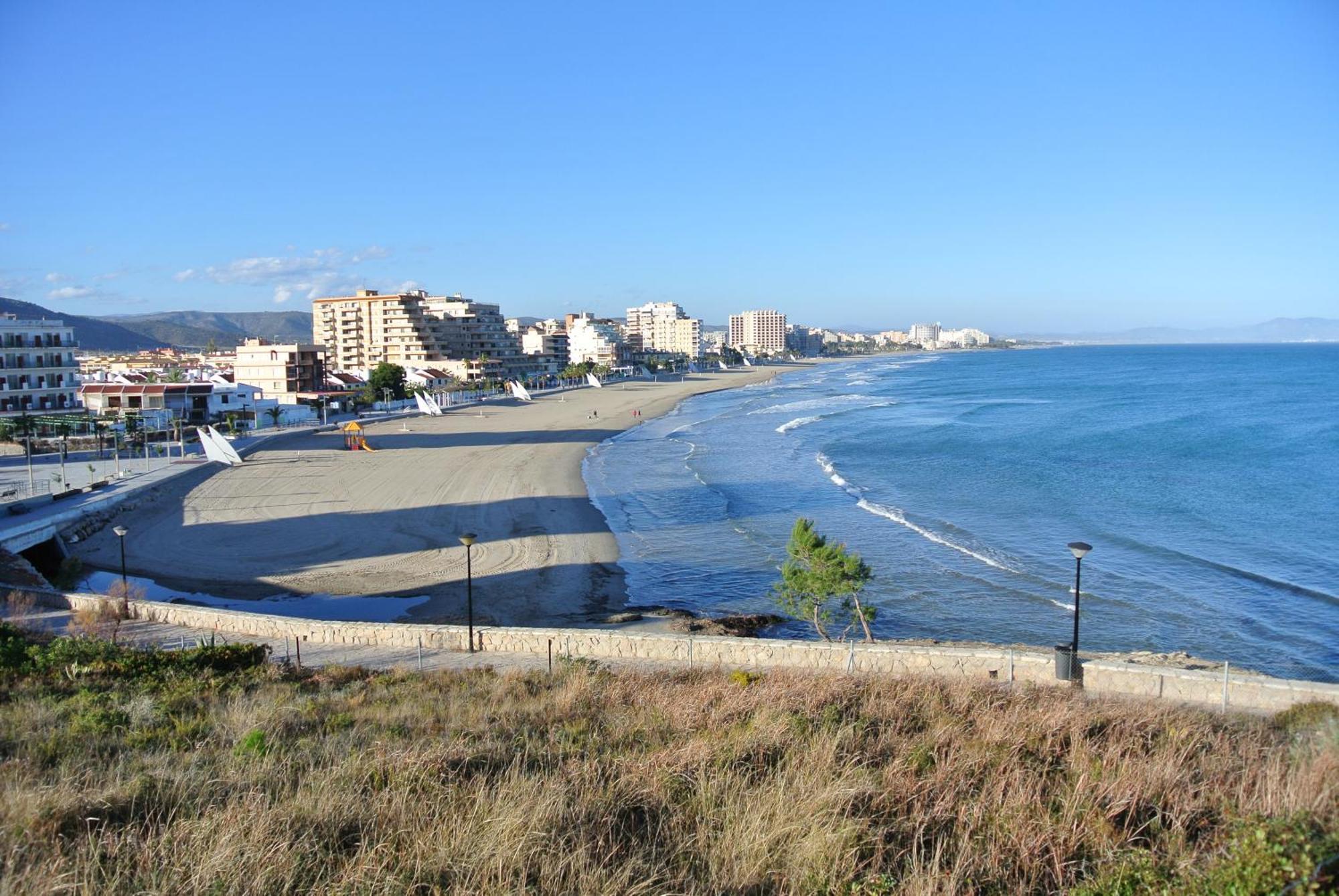 Apartamentos Danesp-Playa De Les Amplaries Marina Dor- Frontales Al Mar Orpesa Kültér fotó
