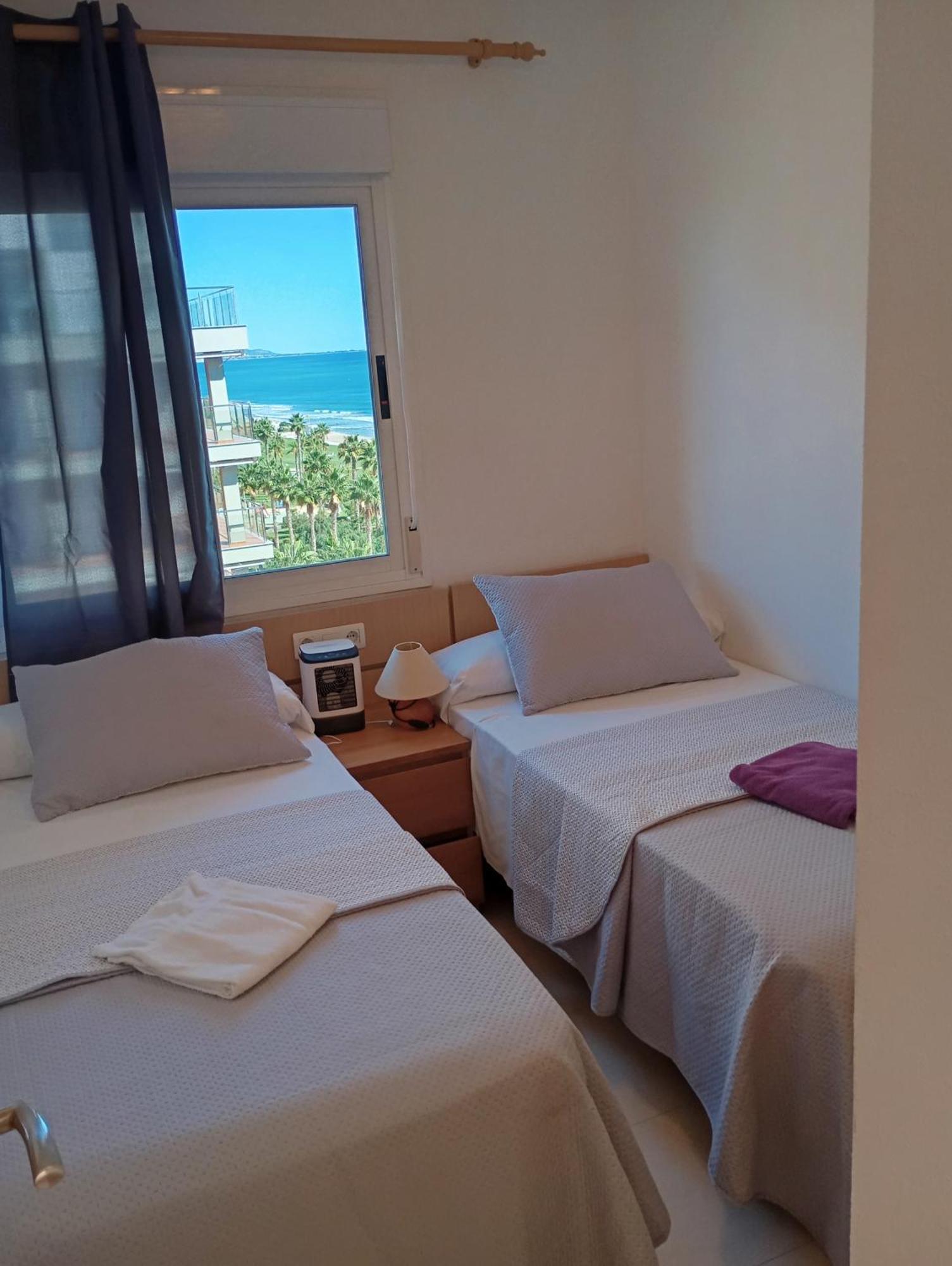 Apartamentos Danesp-Playa De Les Amplaries Marina Dor- Frontales Al Mar Orpesa Kültér fotó